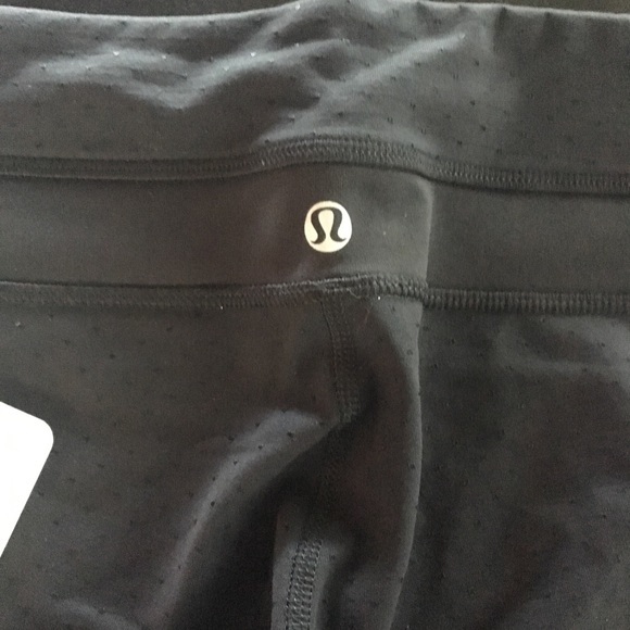 Lululemon Wunder Groove Pant
Shine Dot - Picture 7 of 7